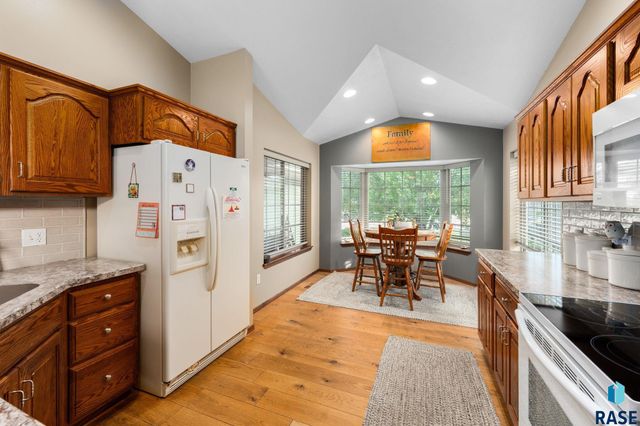 7508 W Grinnell Cir Circle, Sioux Falls, SD 57106