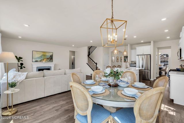 99 Bennet Lane, Manahawkin, NJ 08050