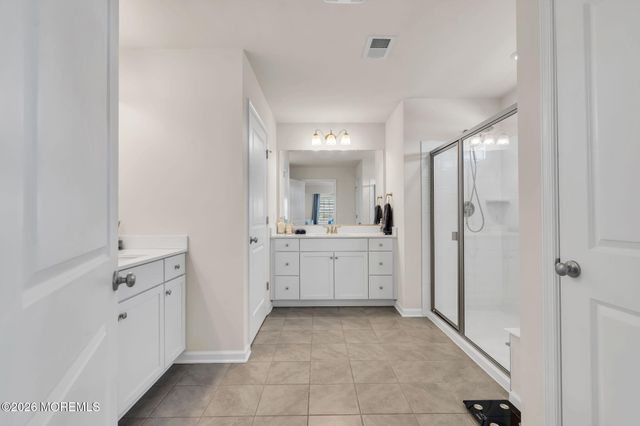 99 Bennet Lane, Manahawkin, NJ 08050