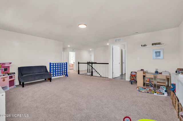 99 Bennet Lane, Manahawkin, NJ 08050