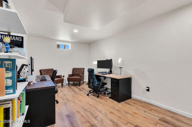 99 Bennet Lane, Manahawkin, NJ 08050