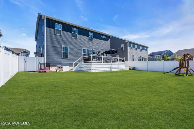 99 Bennet Lane, Manahawkin, NJ 08050