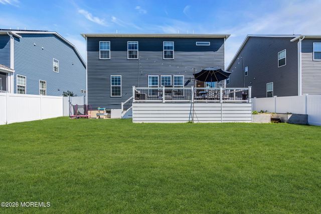 99 Bennet Lane, Manahawkin, NJ 08050