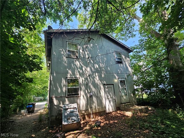 1331 E 88th Street, Cleveland, OH 44106