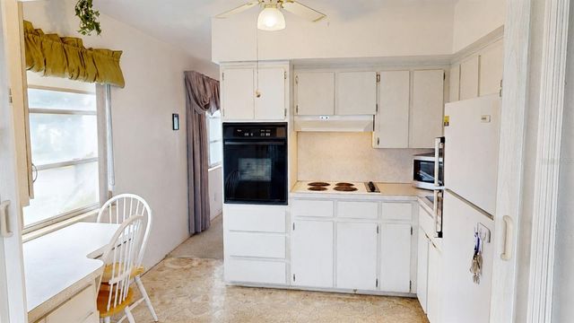 2452 BRAZILIA DRIVE 44, Clearwater, FL 33763