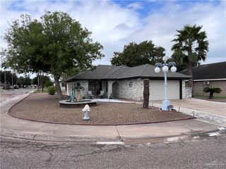 925 Katrin Drive, Alamo, TX 78516