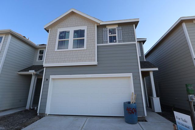 4504 Leon Meadow Lane, Houston, TX 77048