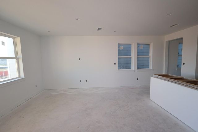 4504 Leon Meadow Lane, Houston, TX 77048