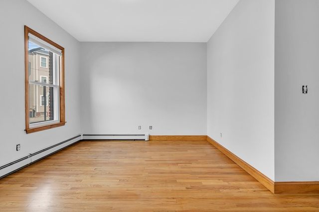 18 O Street 1, Boston, MA 02127