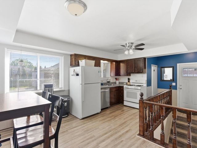 25542 Virginia Drive, Warren, MI 48091