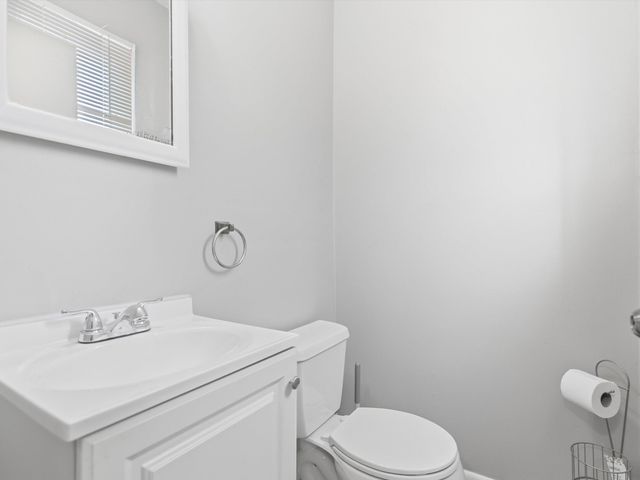 25542 Virginia Drive, Warren, MI 48091