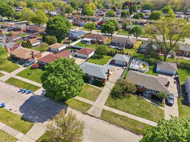 25542 Virginia Drive, Warren, MI 48091