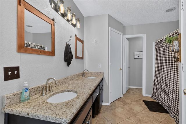 13417 Briar Hollow Drive, Oklahoma City, OK 73170