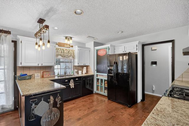 13417 Briar Hollow Drive, Oklahoma City, OK 73170