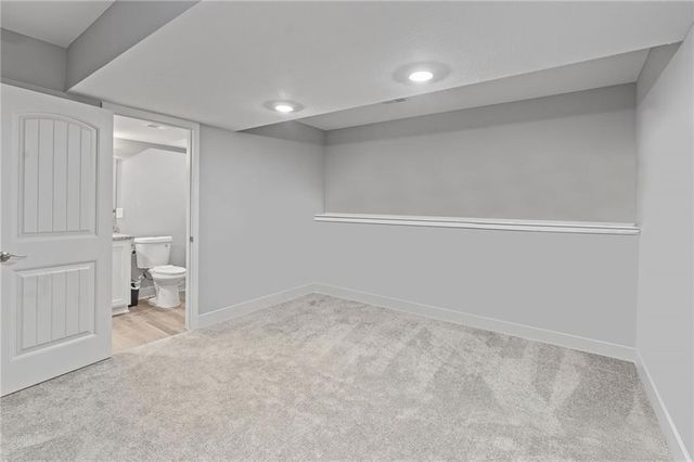 2312 NE 72ND Street, Kansas City, MO 64118