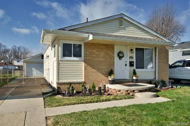 23008 Allor Street, St. Clair Shores, MI 48082