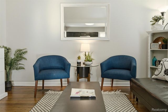 23008 Allor Street, St. Clair Shores, MI 48082