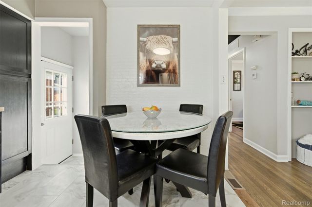 23008 Allor Street, St. Clair Shores, MI 48082