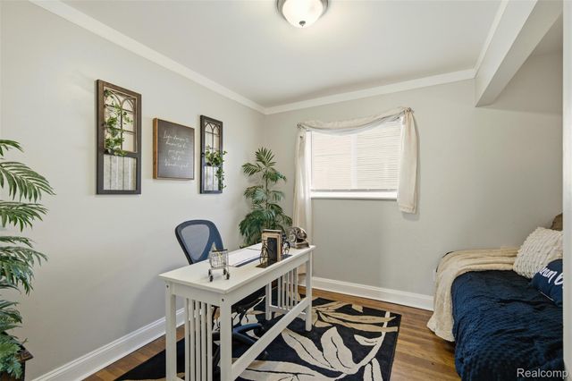 23008 Allor Street, St. Clair Shores, MI 48082