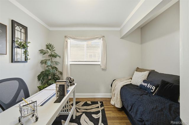 23008 Allor Street, St. Clair Shores, MI 48082