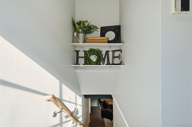 23008 Allor Street, St. Clair Shores, MI 48082