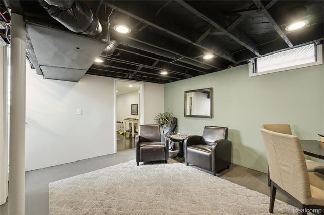 23008 Allor Street, St. Clair Shores, MI 48082