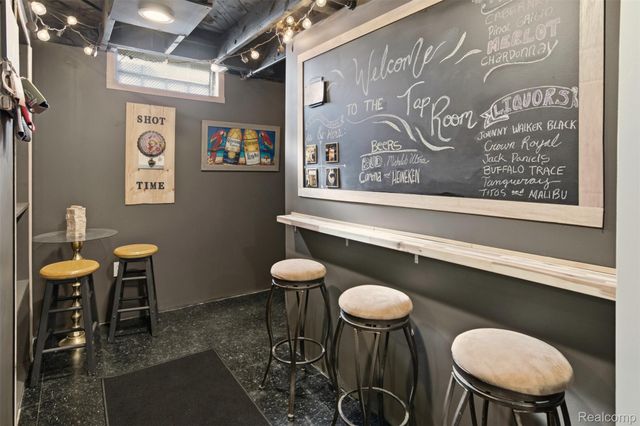 23008 Allor Street, St. Clair Shores, MI 48082