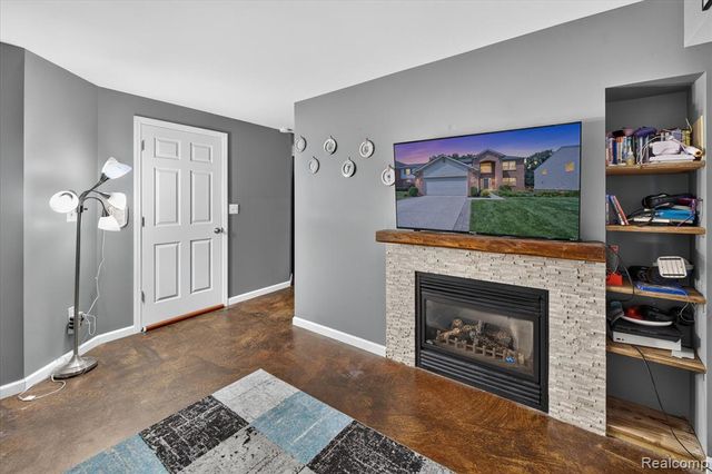 2557 Solace Drive, Commerce Twp, MI 48382