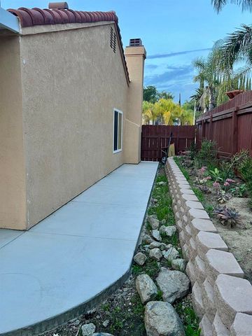 1487 Corte Rapallo, Escondido, CA 92026