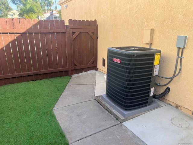 1487 Corte Rapallo, Escondido, CA 92026