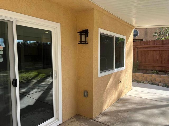 1487 Corte Rapallo, Escondido, CA 92026