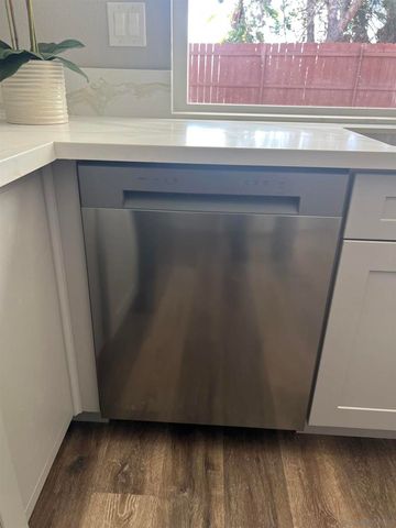 1487 Corte Rapallo, Escondido, CA 92026