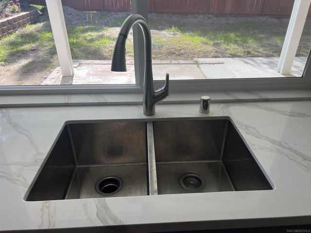 1487 Corte Rapallo, Escondido, CA 92026