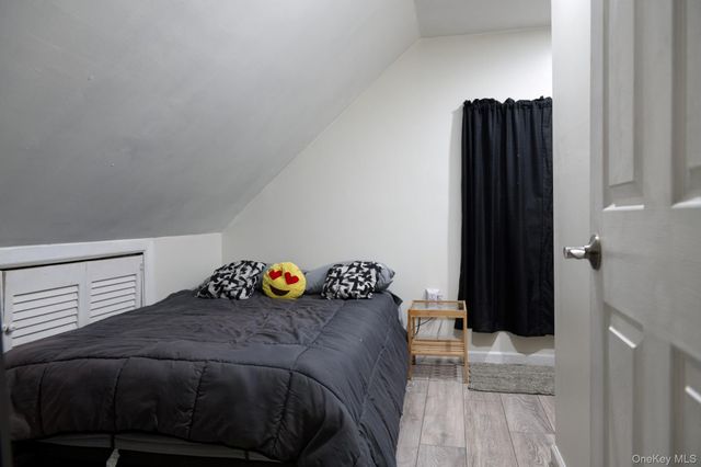 59 Corncrib Lane, Levittown, NY 11756