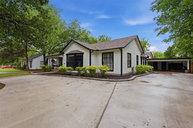 216 Sunset Drive, Cleburne, TX 76033
