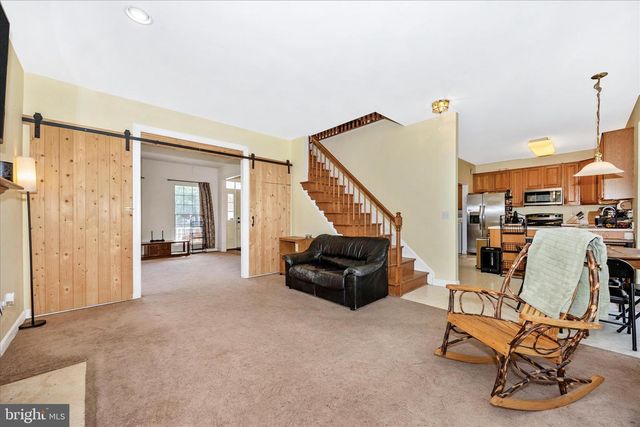 13556 HALIFAX DR, Hagerstown, MD 21742