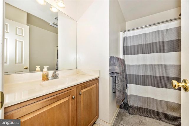 13556 HALIFAX DR, Hagerstown, MD 21742