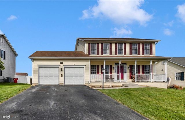 13556 HALIFAX DR, Hagerstown, MD 21742