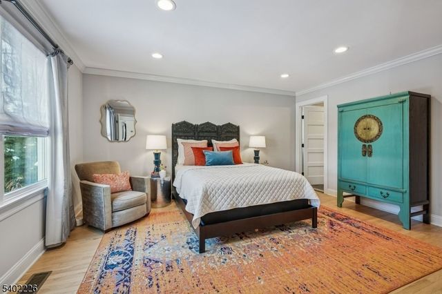 363 Park St, Montclair Twp., NJ 07043