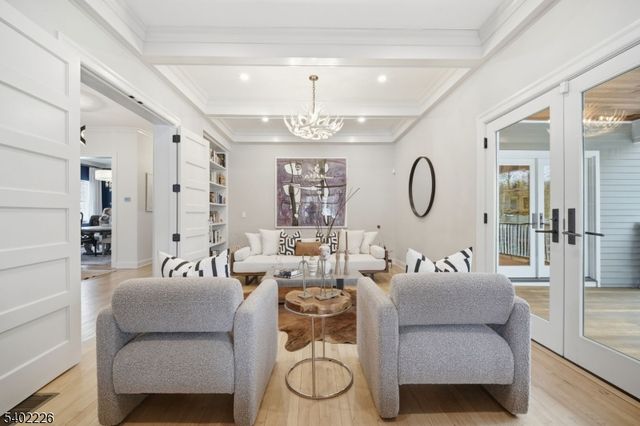 363 Park St, Montclair Twp., NJ 07043