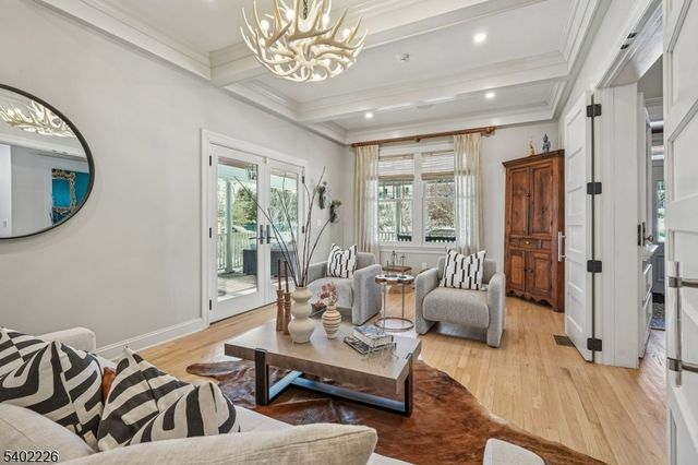 363 Park St, Montclair Twp., NJ 07043