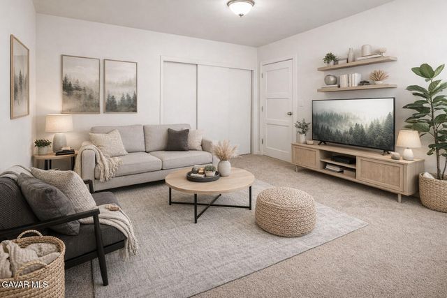 44226 2nd Street, Lancaster, CA 93535