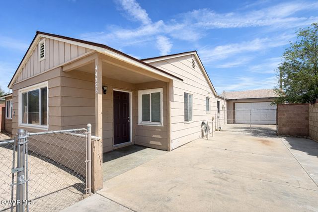 44226 2nd Street, Lancaster, CA 93535