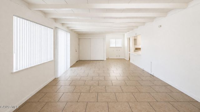 44226 2nd Street, Lancaster, CA 93535