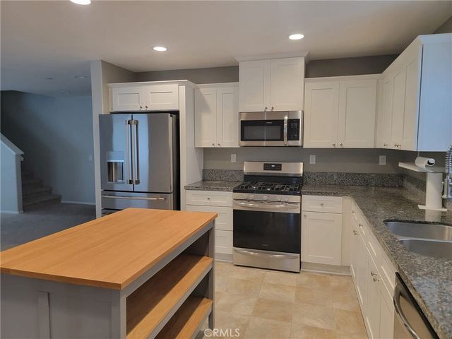 360 Brittania, Hemet, CA 92543