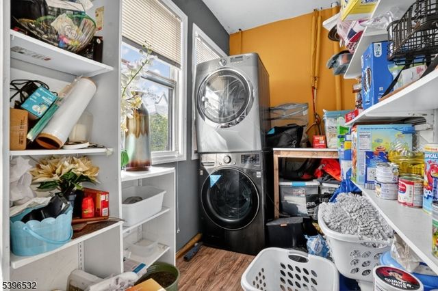 1110 Hampton Pl, Elizabeth City, NJ 07201