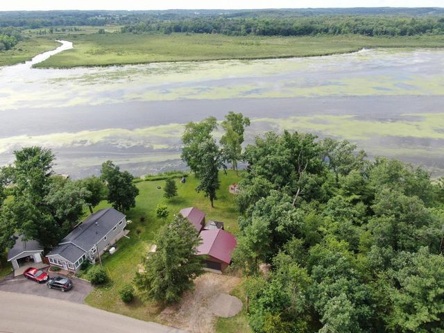 N3031 Lakeview DRIVE, Montello, WI 53949