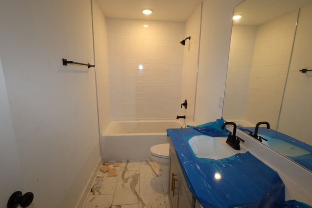 813 Easton Ln, Gallatin, TN 37066