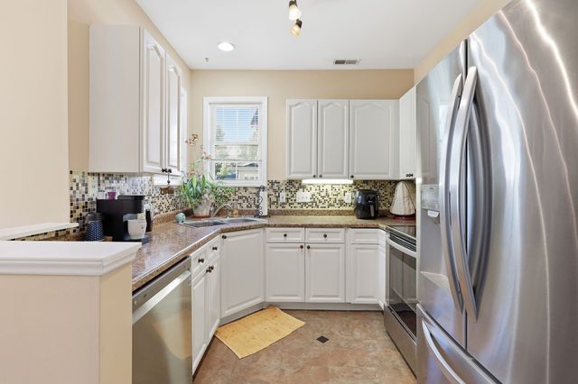 7642 Astoria Place, Raleigh, NC 27612