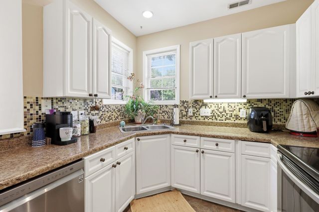 7642 Astoria Place, Raleigh, NC 27612